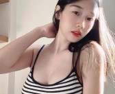 海角社区绿意盎然妈妈过生日: 温馨生日庆祝，共享绿意时光