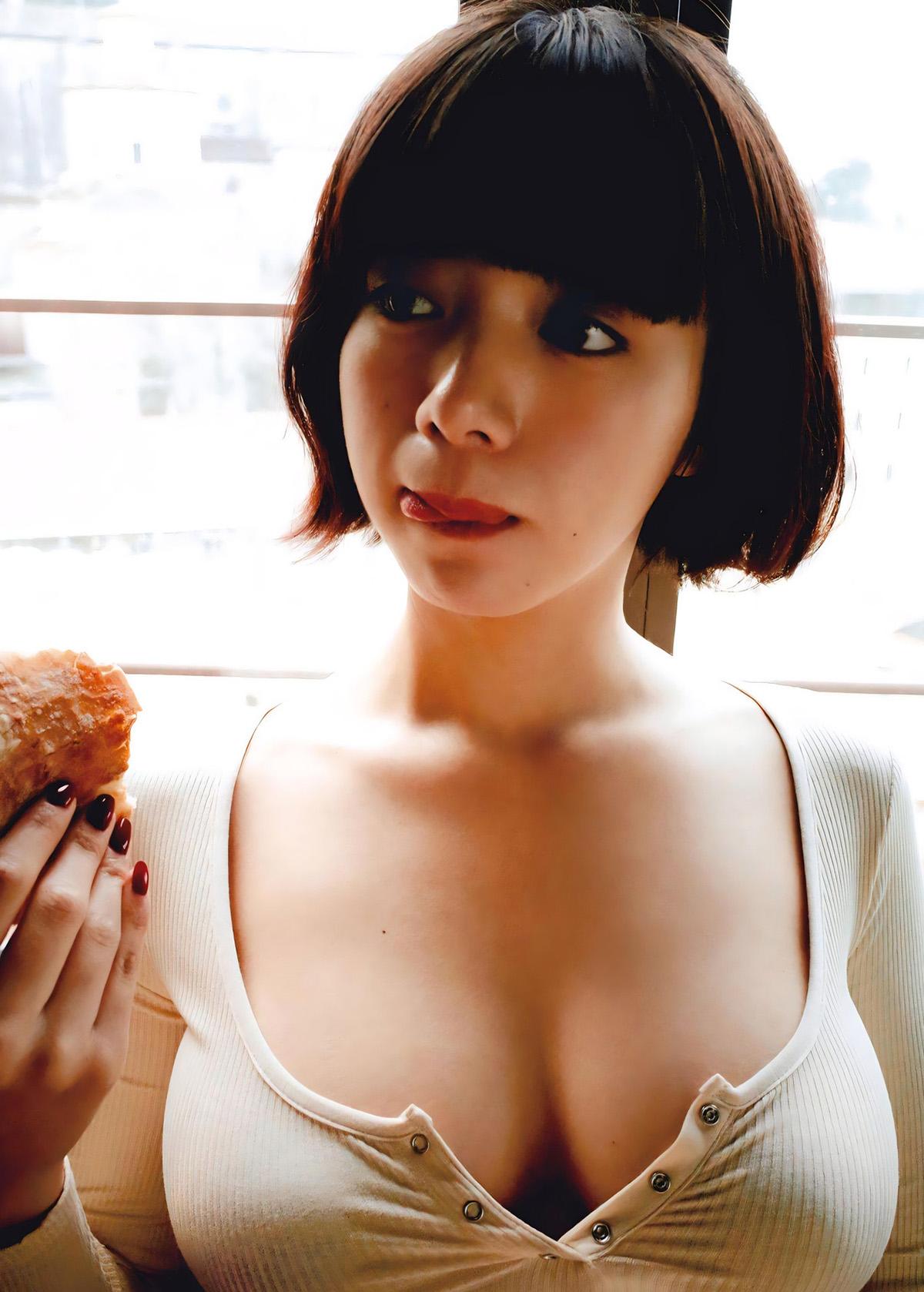 海角刘莉莉:探寻海角的情感故事